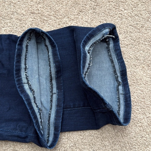 Frame Le High Rise Flare Leg in Paton Dark Wash Stretch Jeans Size 28 - Picture 8 of 8